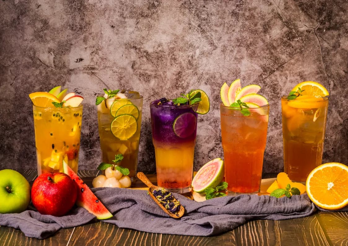 Napoje bezalkoholowe: zdrowe alternatywy dla tradycyjnych trunków