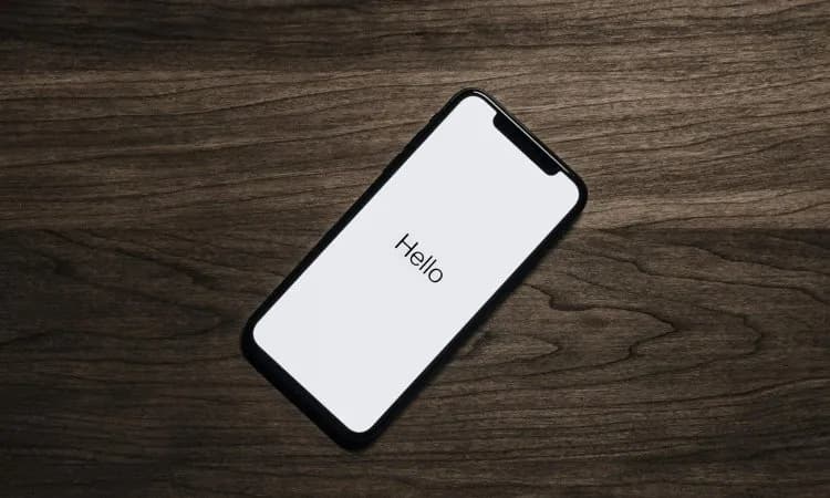 Jak zaprosić dziewczynę na kawę SMS, aby nie czuła presji