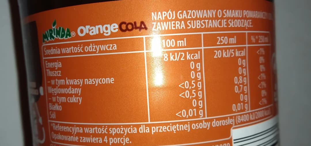 Mirinda czy Fanta - która napój ma lepszy smak i skład?