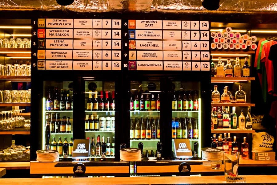 Gdzie na piwo w Lublinie? Odkryj najlepsze lokale z piwem rzemieślniczym