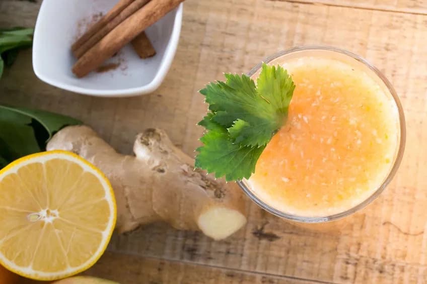 Najlepsze napoje spalające tłuszcz z brzucha – skuteczne przepisy na odchudzanie