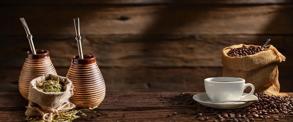 Yerba czy kawa: co wybrać dla lepszego zdrowia i energii?